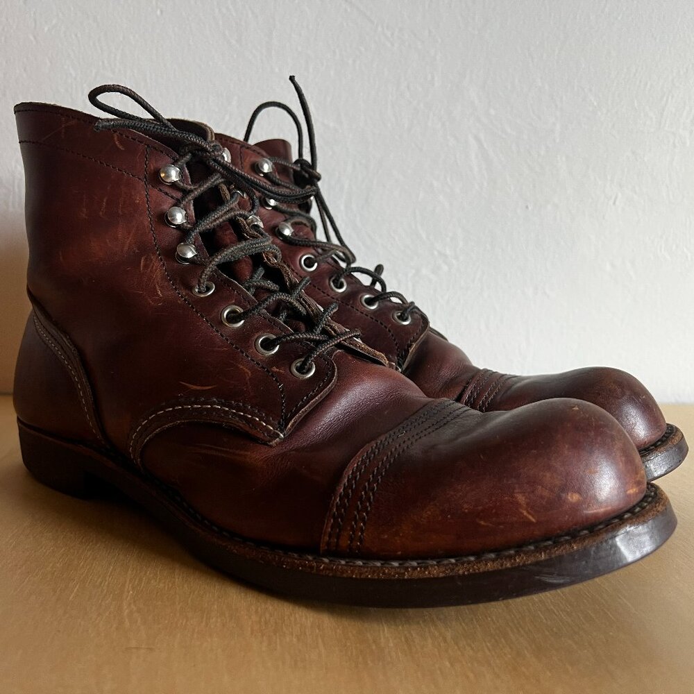 Red Wing Iron Rangers 8111